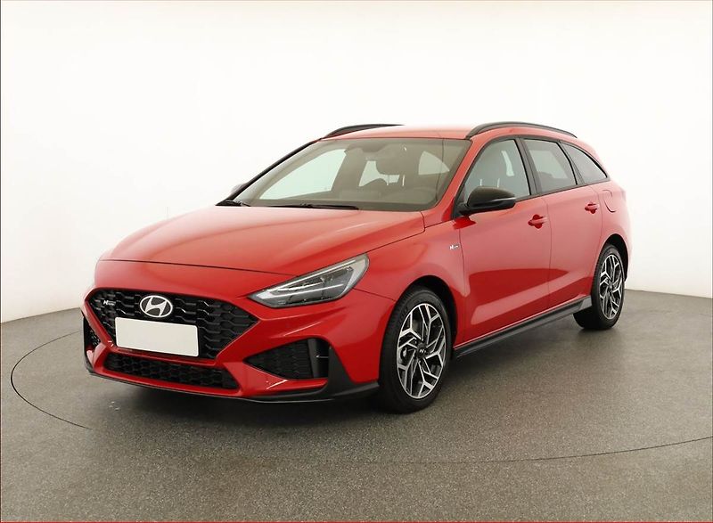 Hyundai i30 (2026) 1.0 T-GDI, N-Line, Navigace - fotka 2 z 21