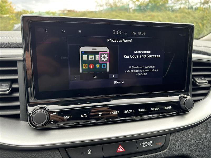 Kia Ceed 1,5 TGDi TOP ZÁRUKA - fotka 25 z 40