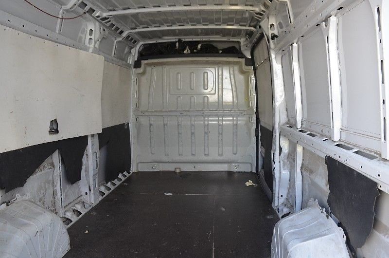 Opel Movano - fotka 12 z 17