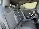 Mercedes-Benz Třídy A A-Třída 200 d AMG Night - náhled 19