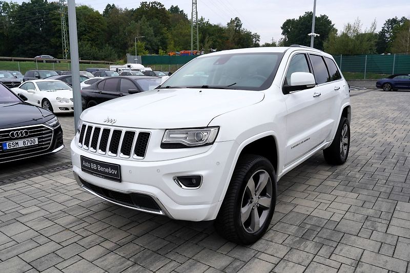 Jeep Grand Cherokee 3.0 CRD/Overland/Facelift/250 - fotka 2 z 46