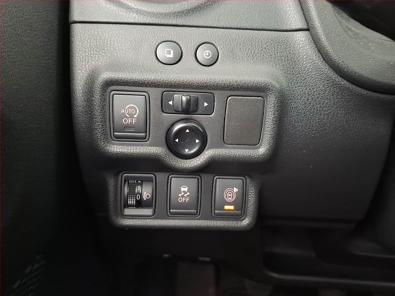 Nissan Note (2016) 1.2, Navi, Tempomat - fotka 18 z 19