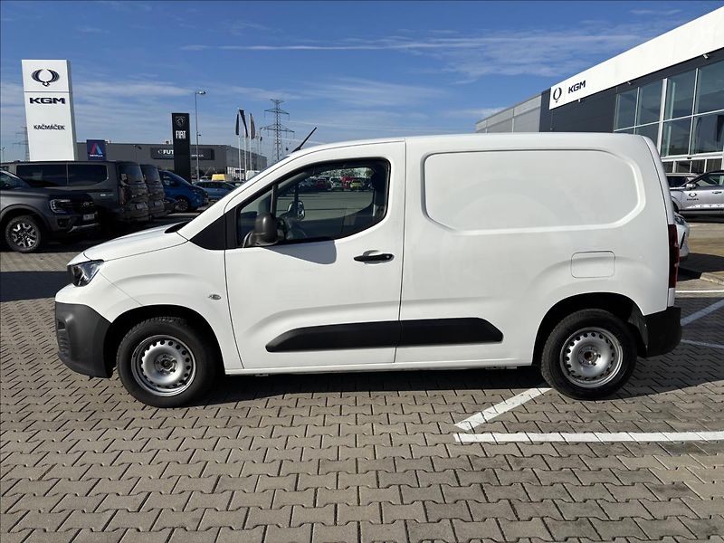 Peugeot Partner 1,2 Puretech 81kW Active L1 - fotka 2 z 33