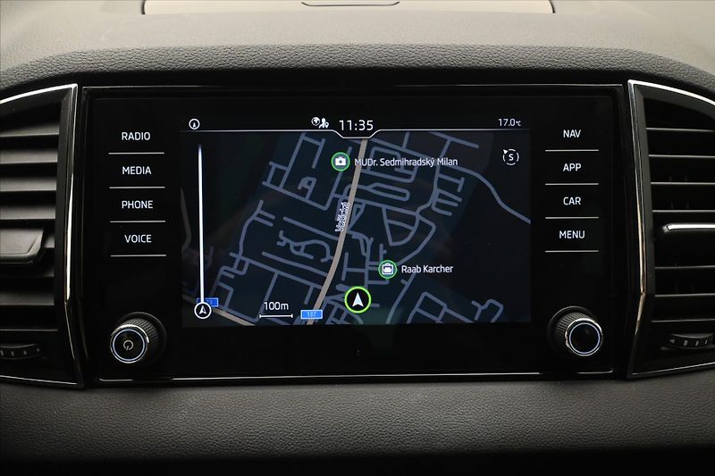 Škoda Karoq 2,0 TDI 85kW DSG NAVIGACE Záru - fotka 20 z 31