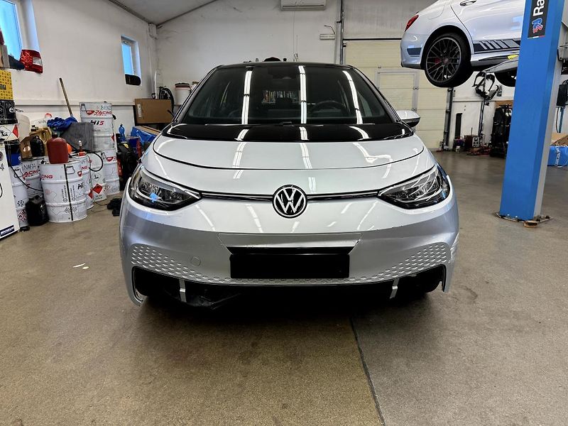 Volkswagen ID.3 PRO - fotka 2 z 16