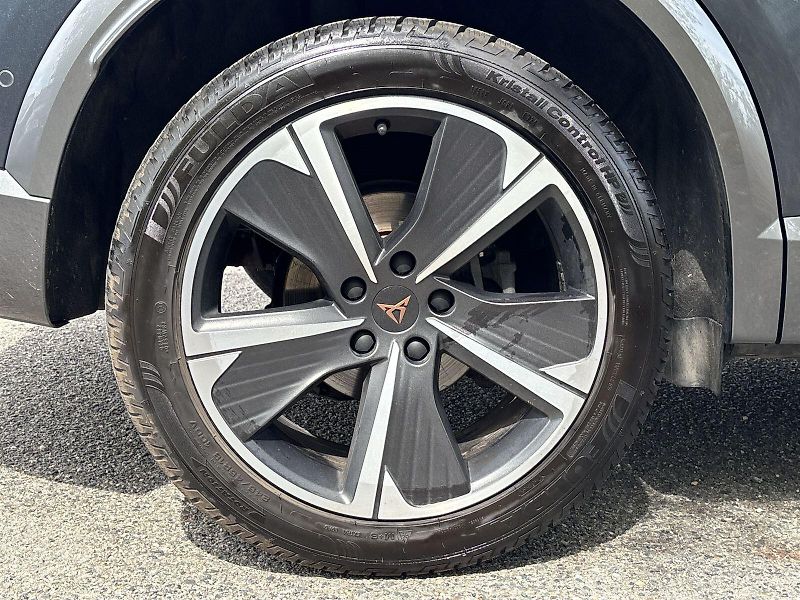Cupra Formentor (2024) 1.5 TSI DSG - fotka 29 z 32