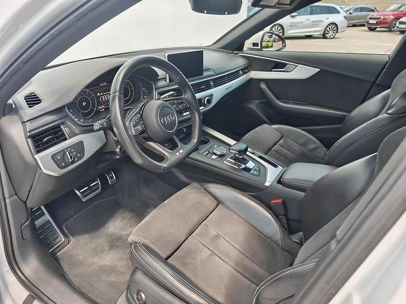 Audi A4 S-Line 2,0 TSI 185 kW Quattro - fotka 5 z 27