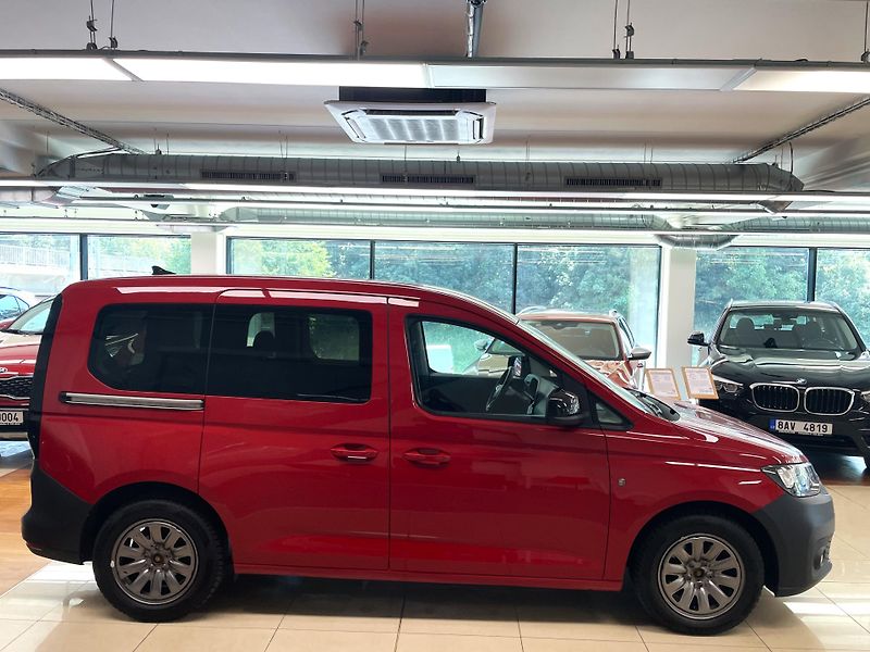 Volkswagen Caddy 2,0TDI 90kW 4x4, ČR - fotka 7 z 26