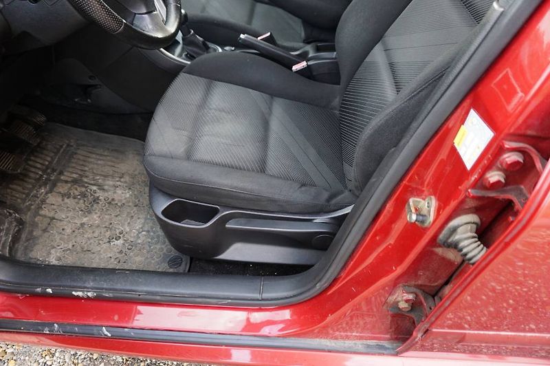 Peugeot 307 (2006) 307 1,6 - fotka 8 z 22