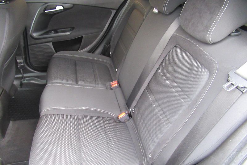 Fiat Tipo 1.6 JTDM  AUT. KLIMA  NAVIGACE - fotka 20 z 28