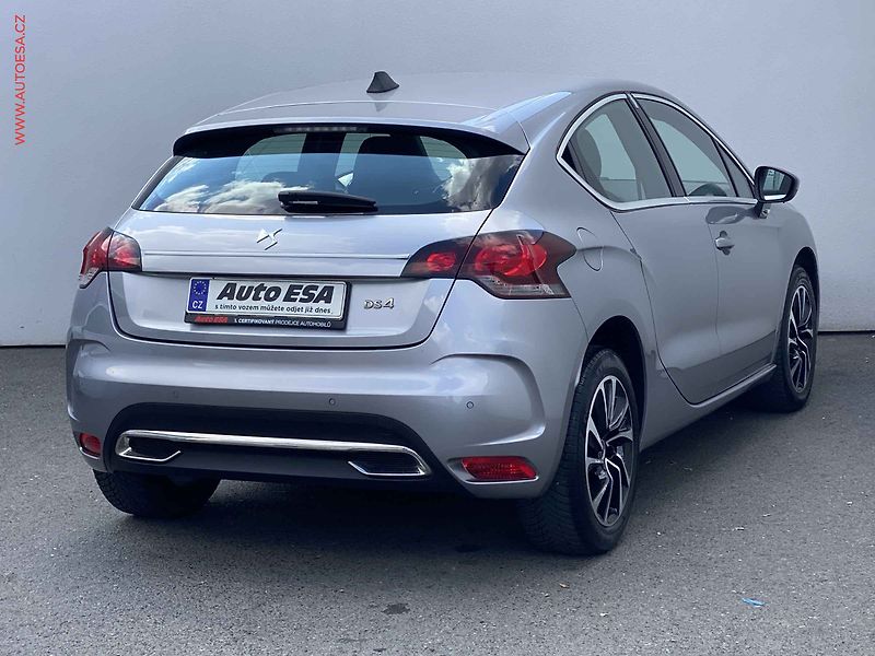 DS Automobiles DS4 (2017) 1.6 HDi, ČR, AT, bixen - fotka 4 z 16