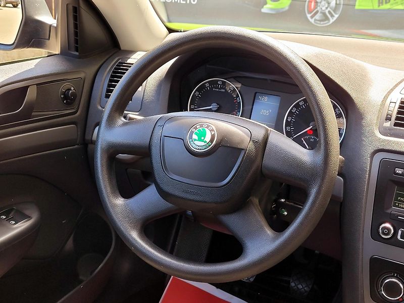 Škoda Octavia 1,2TSi 105k*SERV.KNÍŽKA*       - fotka 31 z 42