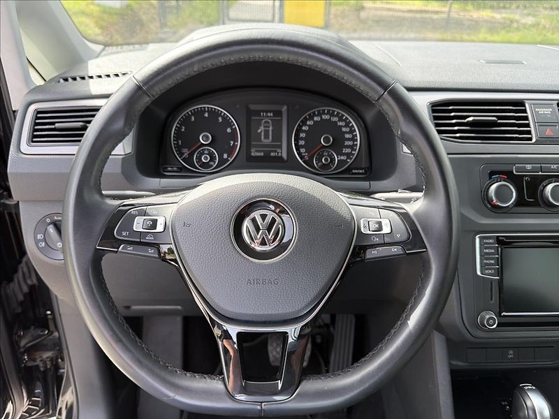 Volkswagen Caddy 1,4 TSI 96 kW DSG STYLE - fotka 11 z 26
