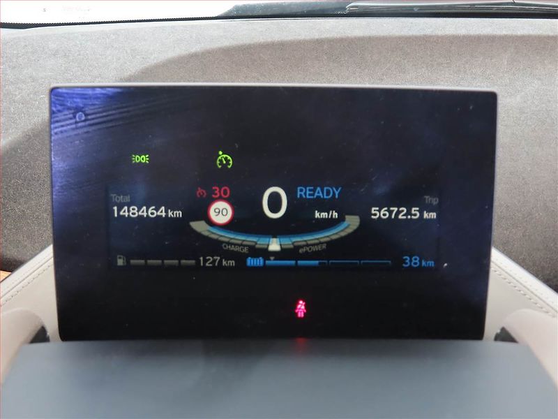 BMW i3 (2016) 60Ah REX, Automat, Tempomat - fotka 11 z 15