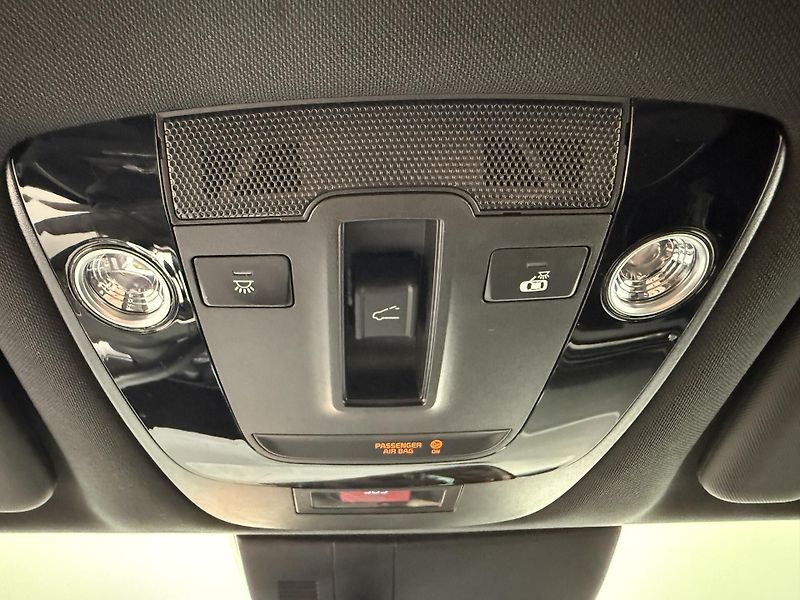 Kia Sportage 1.6 T-GDi HEV 169kW 4x4 GT Lin - fotka 14 z 17