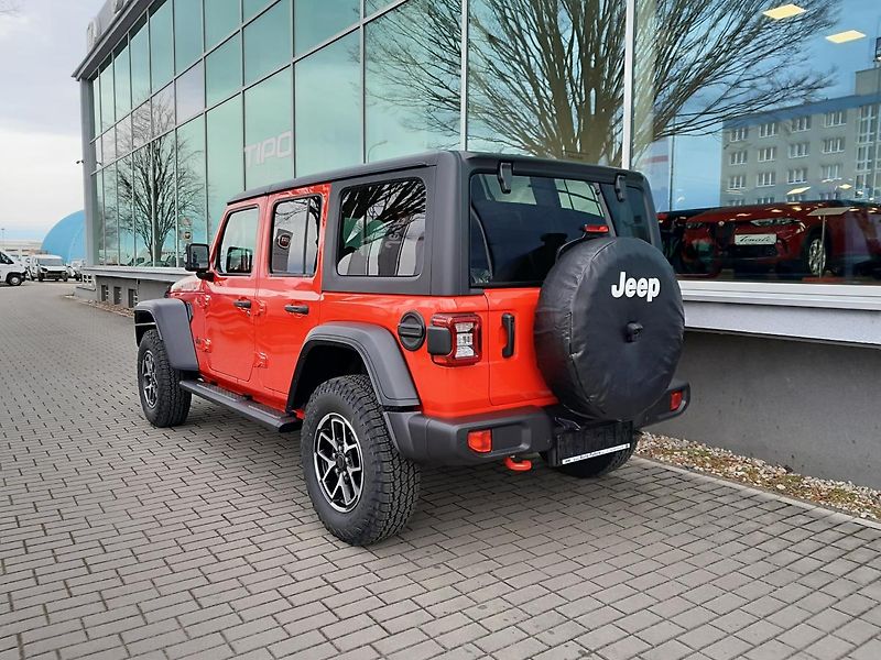 Jeep Wrangler (2024) Unlimited 2,0T  Rubicon ČR - fotka 8 z 44