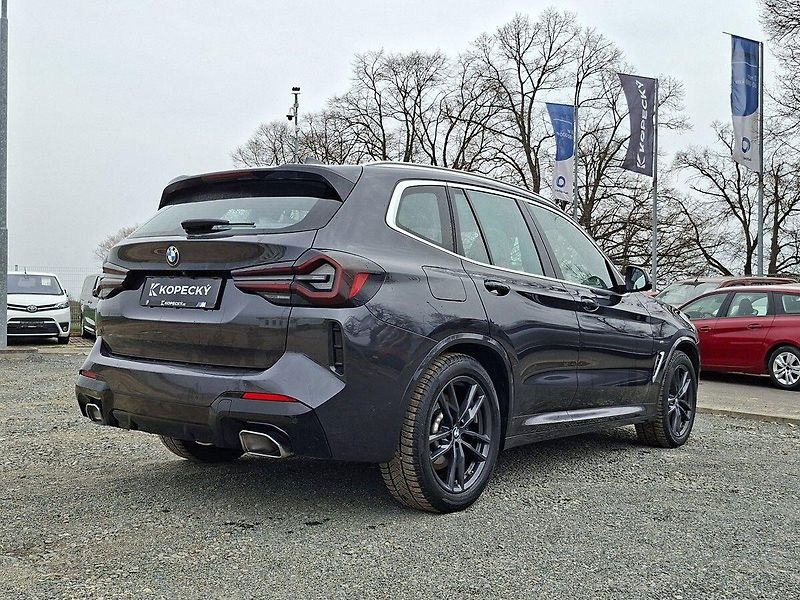 BMW X3 XDRIVE 30D 286k M SPORT - fotka 3 z 26
