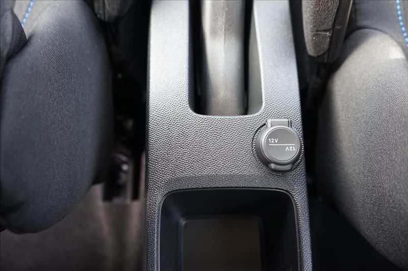 Citroën C3 (2026) 1,2 Turbo 100k Manual YOU - fotka 19 z 20