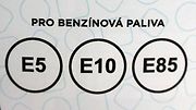 Označení pro standardní benzinoví paliva