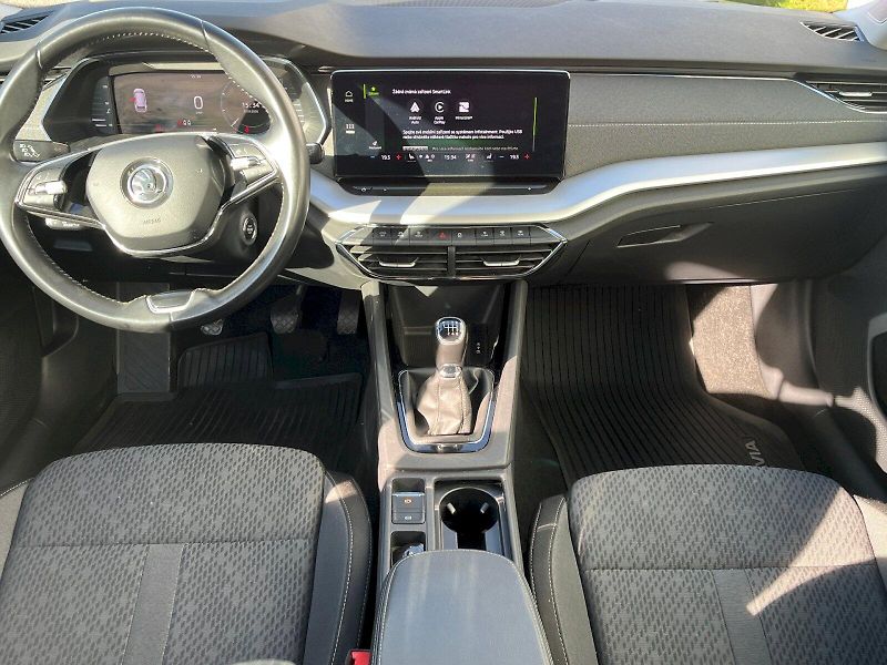 Škoda Octavia (2022) 1.5 TSI 110kW Style Combi - fotka 17 z 24