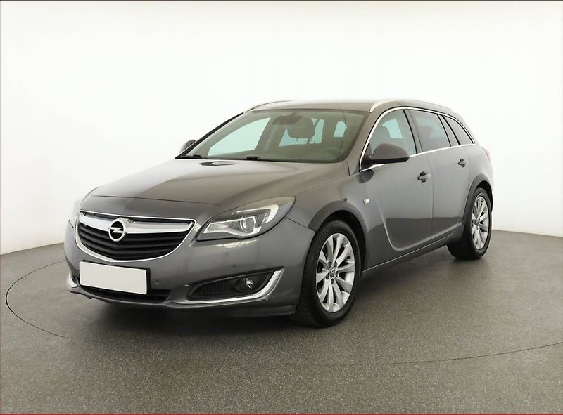 Opel Insignia (2016) 2.0 CDTI, Automat, Navi - fotka 2 z 18