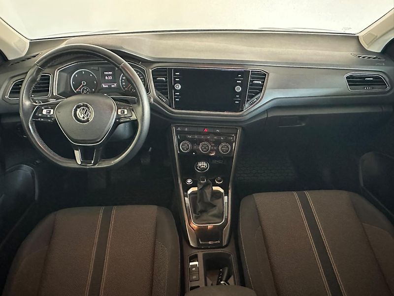 Volkswagen T-Roc (2019) 1,6 TDi, 116HP,nová STK - fotka 9 z 18