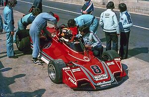 Dnešní kvíz je věnovaný osobnostem seriálu mistrovství světa Formule 1, které psaly jeho historii.
