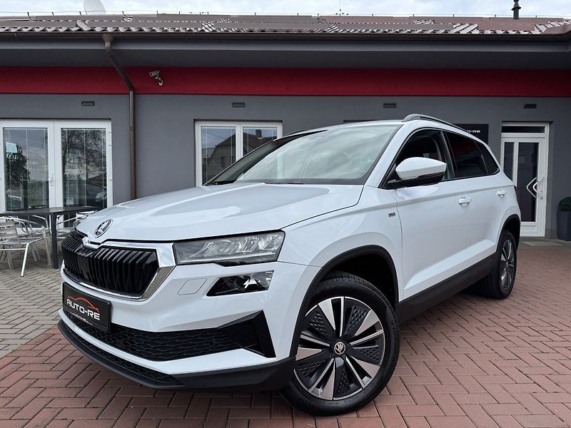 Škoda Karoq (2023) 1.5TSi LED Navi Kamera Virtual - fotka 4 z 48