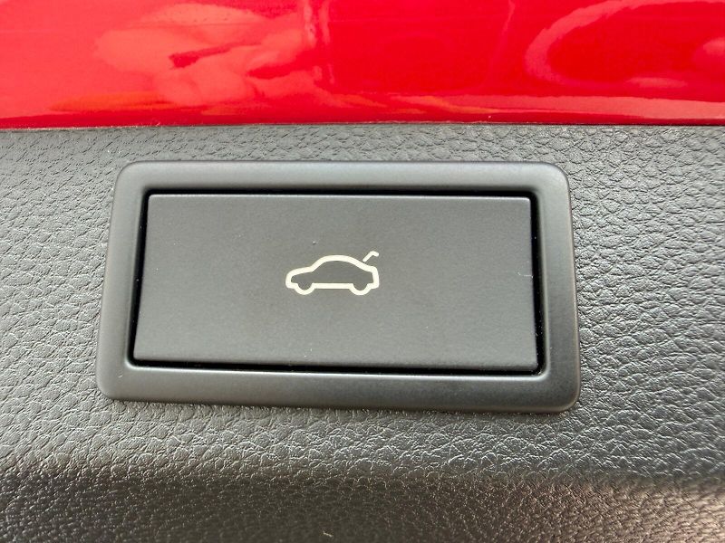 Škoda Karoq (2022) 1.5 TSI 110kW Style Matrix Nez - fotka 35 z 35