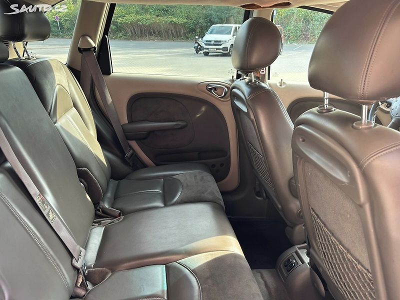 Chrysler PT Cruiser (2001) 2.0i, 104kw - fotka 10 z 17