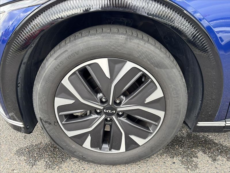 Kia EV6 0,0 168kW Earth ZÁRUKA SoH 98% - fotka 41 z 48