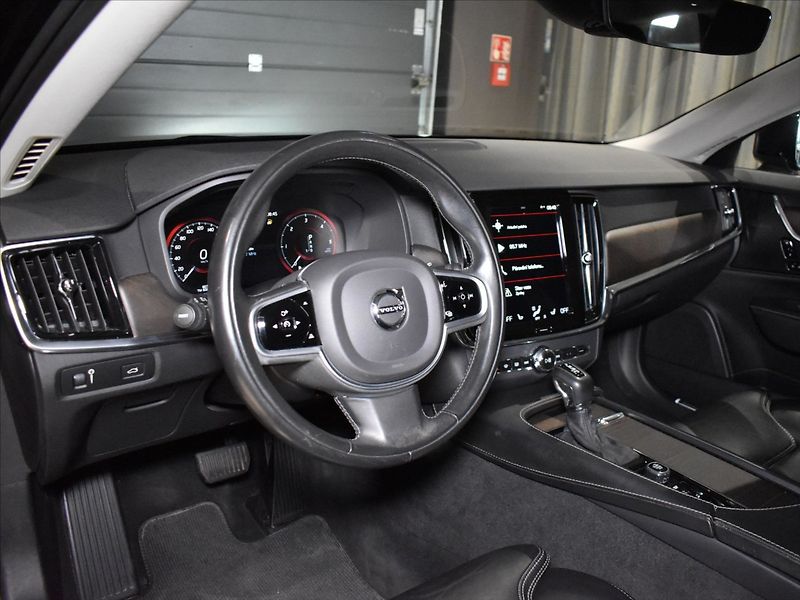 Volvo V90 2,0 CC D5 PRO Bezklíč,Tažný - fotka 12 z 26