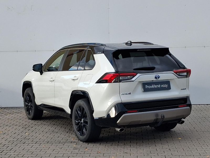 Toyota RAV4 2.5 HSD e-CVT AWD Selection - fotka 7 z 23