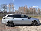 Volkswagen Passat (2024) R-line - náhled 2