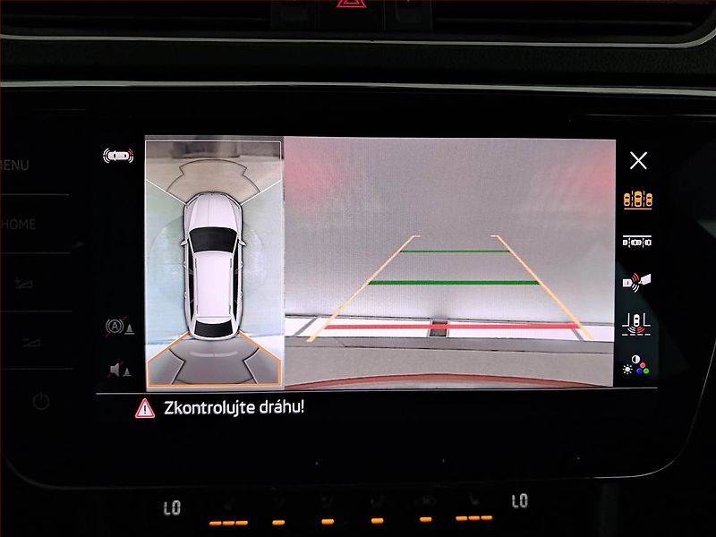 Škoda Superb (2020) Scout 2.0 TDI - fotka 13 z 22
