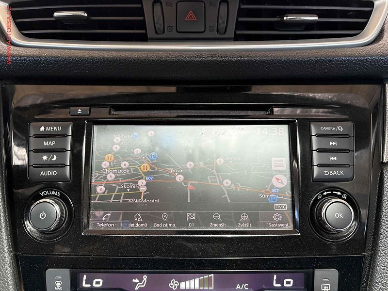 Nissan Qashqai (2019) 1.7 dCi 4x4, Tekna, AT, LED - fotka 11 z 17