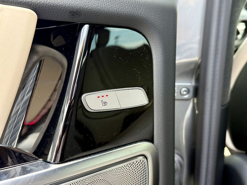 Mercedes-Benz Třídy G (2019) 500 - fotka 16 z 50