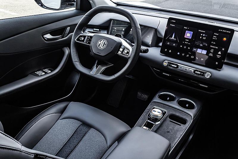 MG MGS5 EV (2026) LR 64 kWh  Exclusive - fotka 10 z 22