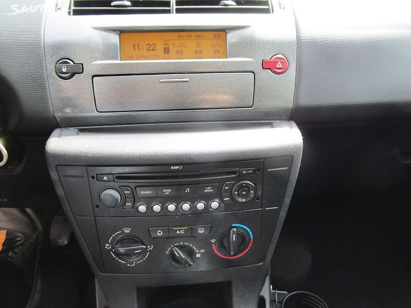 Citroën C4 1,6 - 88KW - NOVÁ STK+OLEJ - fotka 15 z 16