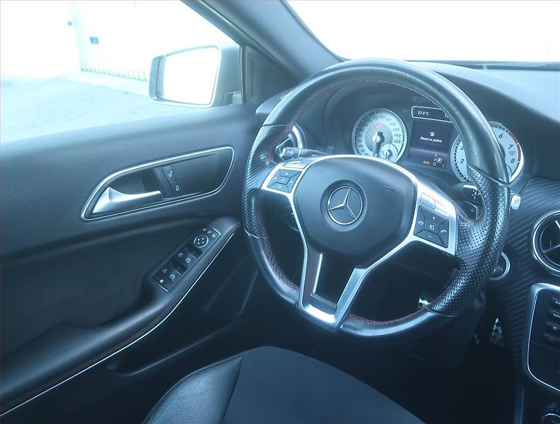 Mercedes-Benz Třídy A (2014) A 250 4MATIC, 4X4, Automat - fotka 7 z 16