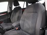 Volkswagen Golf (2021) LIFE 2.0TDI 85KW - náhled 14