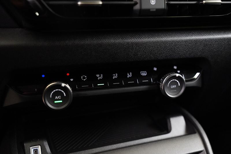 Citroën C4 - fotka 21 z 25