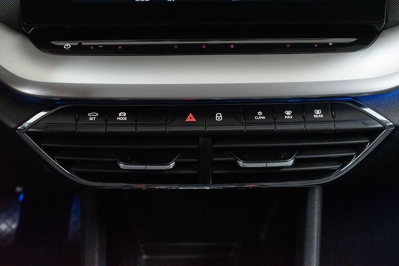 Škoda Octavia 1.5 TSI e-TEC*STYLE*DPH*ČR 1.M - fotka 22 z 40
