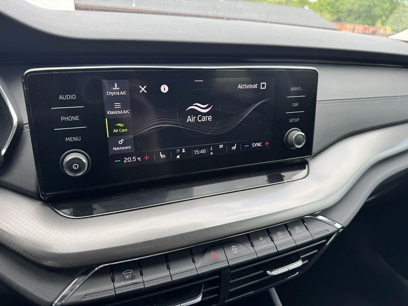 Škoda Octavia 2.0TDI 110kw 4x4 DSG + tažné z - fotka 22 z 46