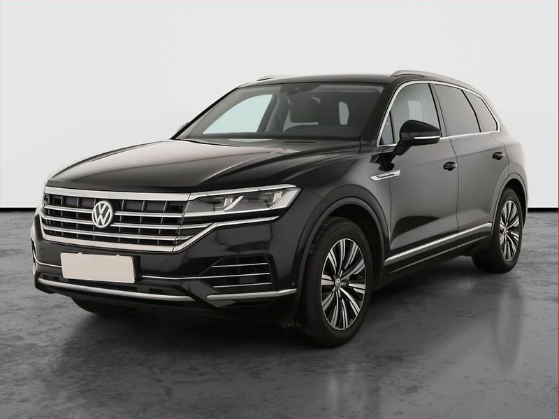 Volkswagen Touareg (2019) 3.0 TDI, NAVI,VZDUCH,CZ - fotka 2 z 30