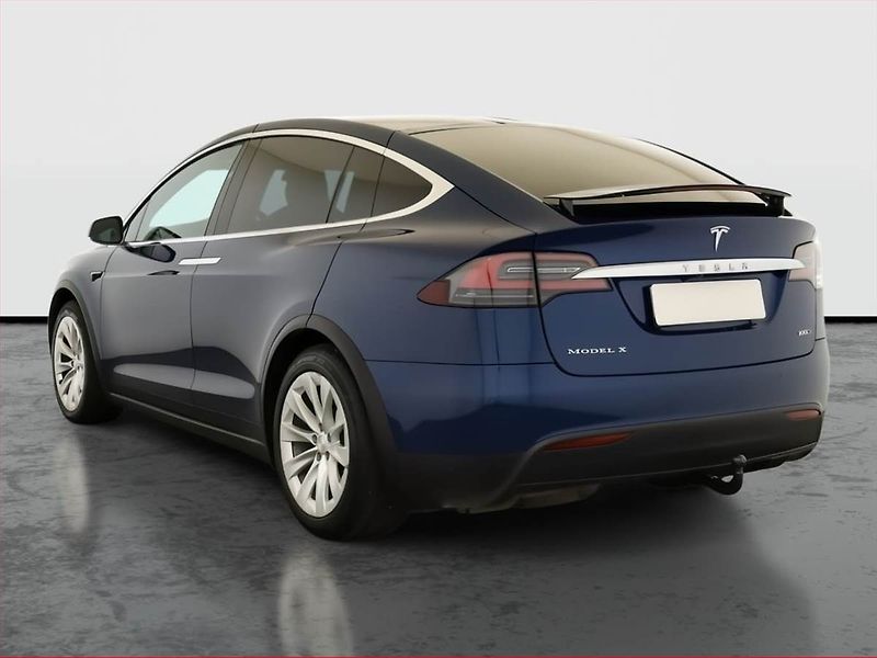 Tesla Model X (2018) 100D, SoH 92% - fotka 4 z 27