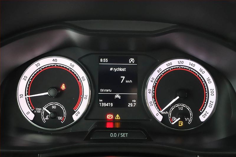 Škoda Scala (2022) Monte Carlo 1.0 TSI - fotka 8 z 15