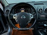Nissan Qashqai (2012) 2.0i +2, Panorama, navi - náhled 11