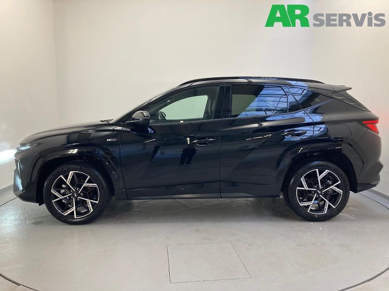 Hyundai Tucson 1,6 TGDI 2WD MT NLINE - fotka 2 z 14