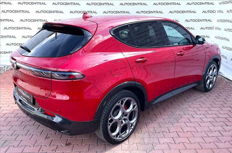 Alfa Romeo Tonale 1,5 E-Hybrid Speciale (MHEV) - fotka 4 z 25